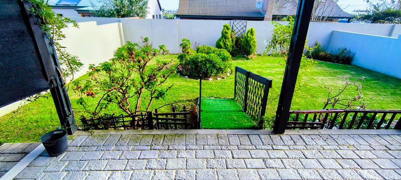 2 Bedroom Property for Sale in Blue Mountain Village Western Cape